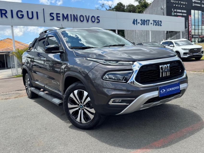 fiat toro 1.3 turbo 270 flex volcano at6 4p automatico 2025