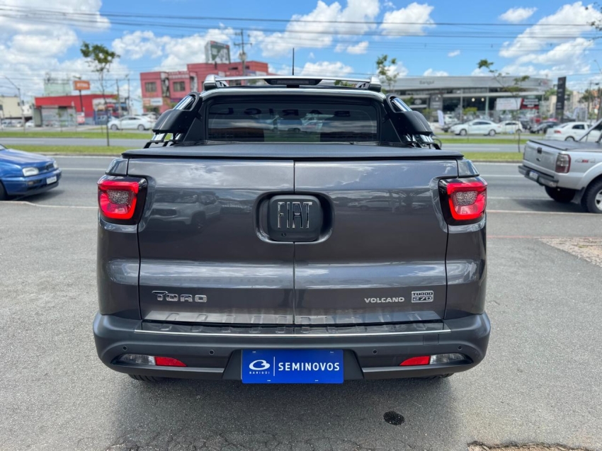 fiat toro 1.3 turbo 270 flex volcano at6 4p automatico 20255