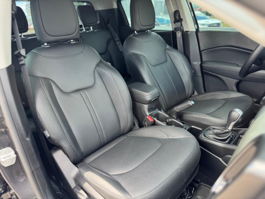 fiat toro 1.3 turbo 270 flex volcano at6 4p automatico 202513