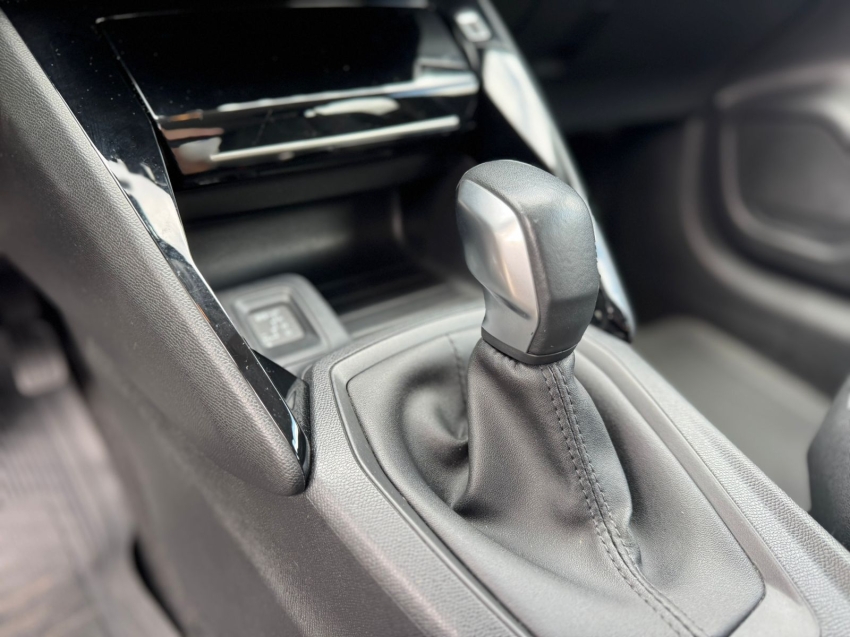 peugeot 208 1.6 16v flex allure at6 4p automatico 202212