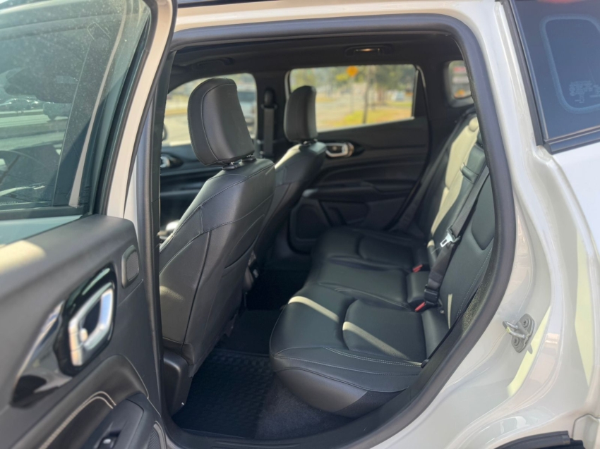 jeep compass  serie s 4x2 1.3 t270 tb at6 flex automatico14