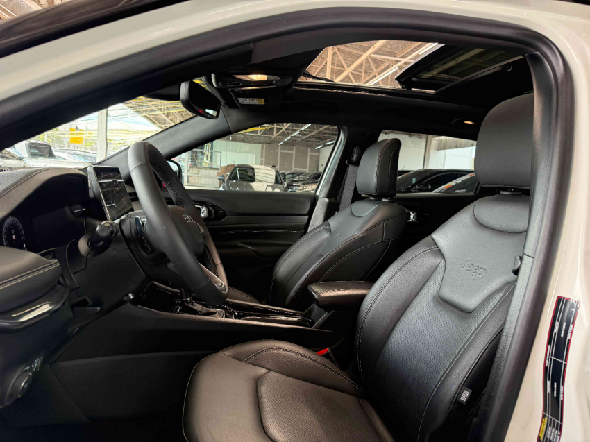 jeep compass  serie s 4x2 1.3 t270 tb at6 flex automatico10