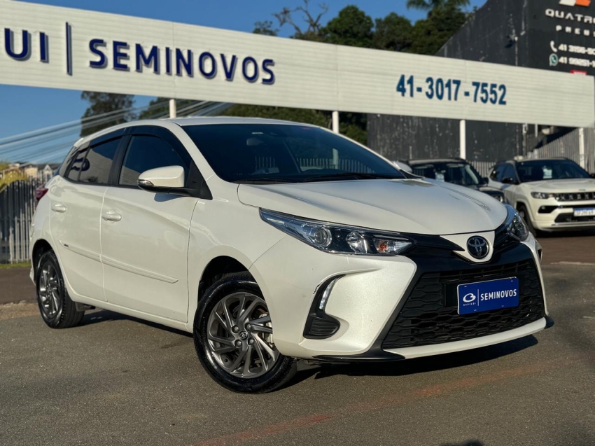 toyota yaris 1.5 16v flex xs multidrive 4p automatico 2024