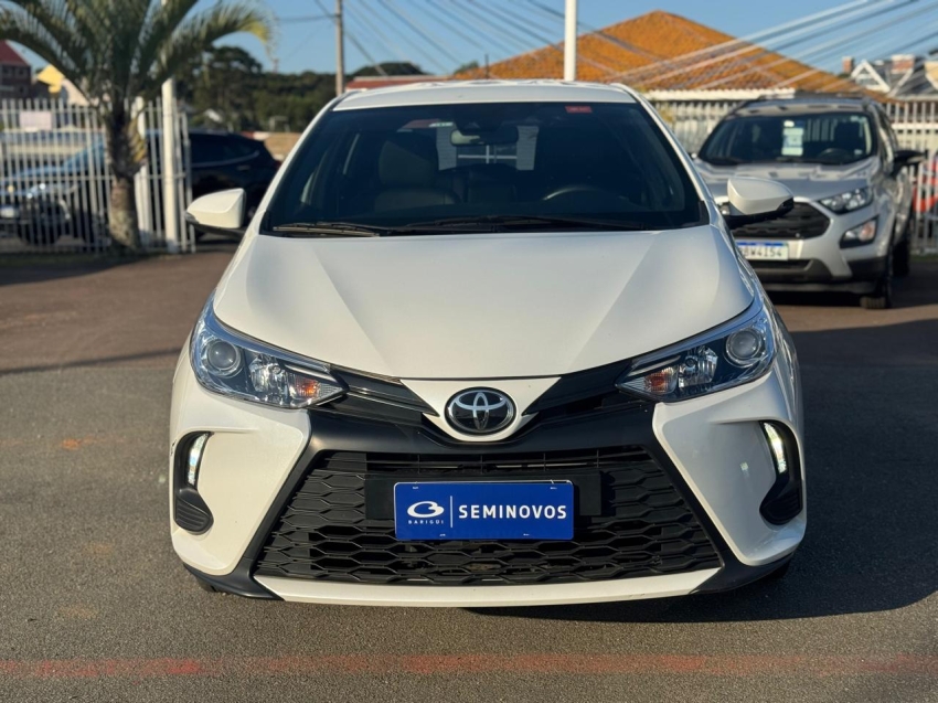 toyota yaris 1.5 16v flex xs multidrive 4p automatico 20241