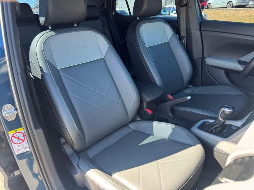 volkswagen t-cross 1.0 200 tsi total flex comfortline automatico 4p 202513
