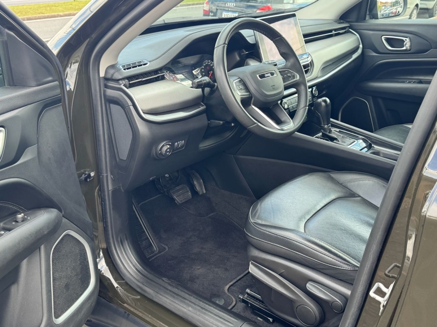 jeep compass 1.3 t270 turbo flex longitude at6 4p automatico 20228