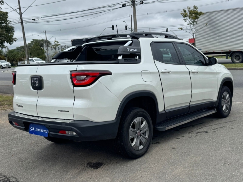 fiat toro 1.8 16v evo flex freedom at6 4p automatico 20206