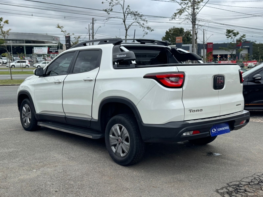 fiat toro 1.8 16v evo flex freedom at6 4p automatico 20204