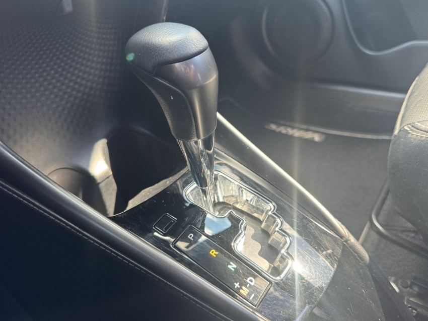 toyota yaris 1.5 16v flex xls connect multidrive 4p automatico 202316