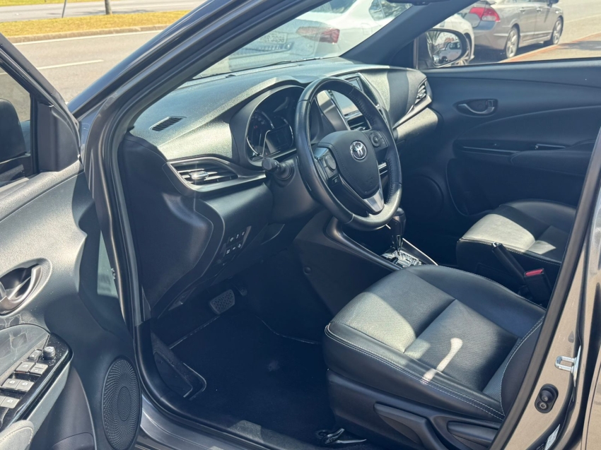 toyota yaris 1.5 16v flex xls connect multidrive 4p automatico 20239