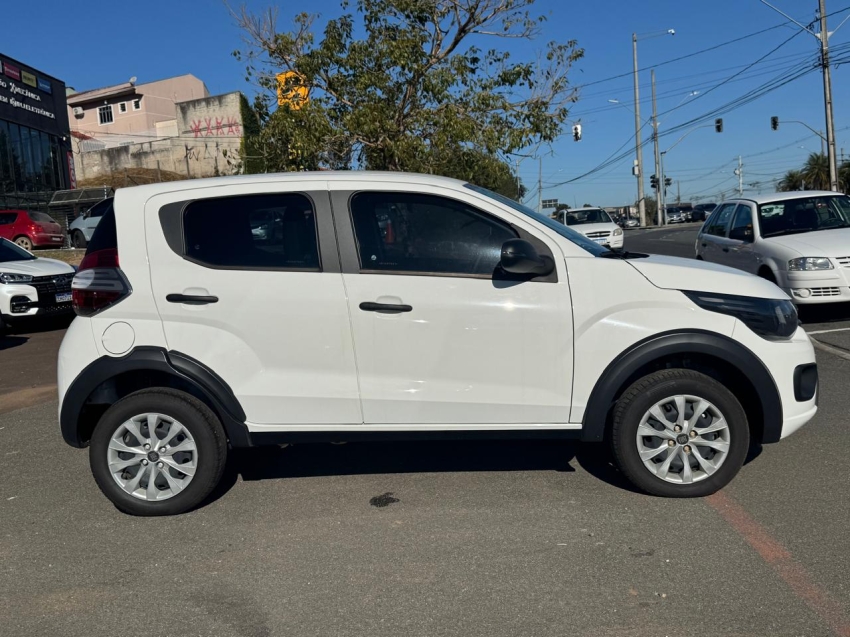 fiat mobi 1.0 firefly flex like. manual 4p 20257