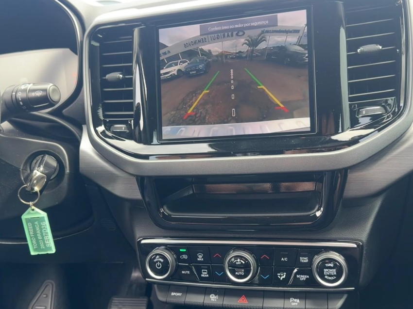 fiat toro 1.3 turbo 270 flex freedom at6 4p automatico 202312