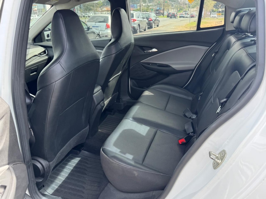 chevrolet onix 1.0 turbo flex plus premier automatico 4p 202315