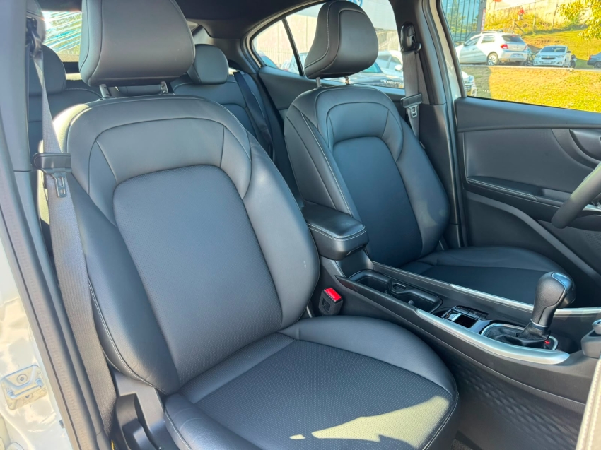 fiat fastback 1.0 turbo 200 hybrid impetus cvt flex 4p automatico 202612