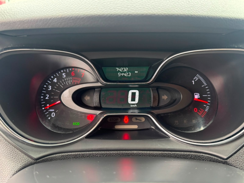 renault captur 1.6 16v sce flex zen manual 4p 201810