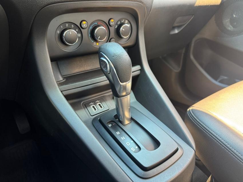 ford ka 1.5 ti-vct flex titanium sedan automatico 4p 201913