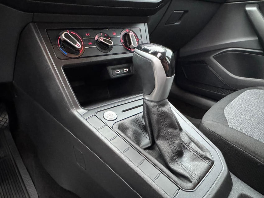 volkswagen polo 1.0 170 tsi comfortline automatico flex 4p 202411