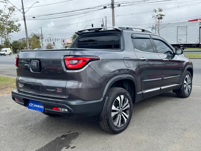 fiat toro 2.0 16v turbo diesel volcano 4wd at9 4p automatico 20256