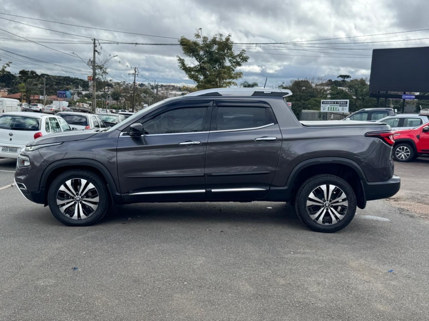 fiat toro 2.0 16v turbo diesel volcano 4wd at9 4p automatico 20253