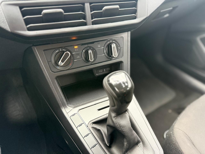volkswagen polo 1.0 mpi track manual flex 4p 202511