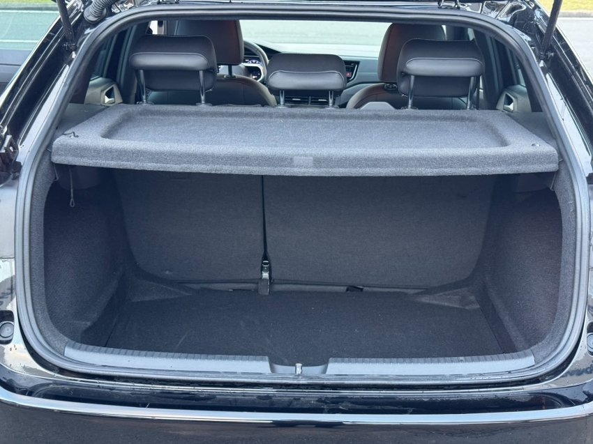 volkswagen nivus 1.0 200 tsi total flex highline automatico 4p 202617