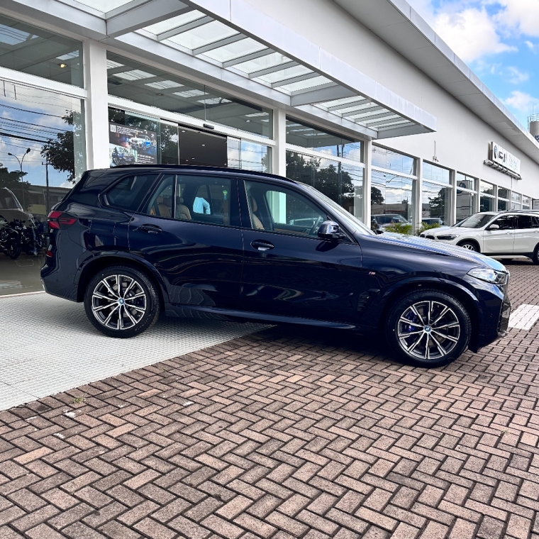 bmw x5 3.0 i6 turbo hibrido xdrive50e m sport automatico 1.8 gasolina 5p 2025