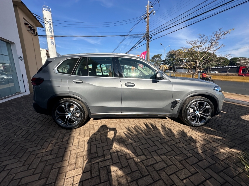 bmw x5 3.0 i6 turbo hibrido xdrive50e x-line automatico 5p 2025