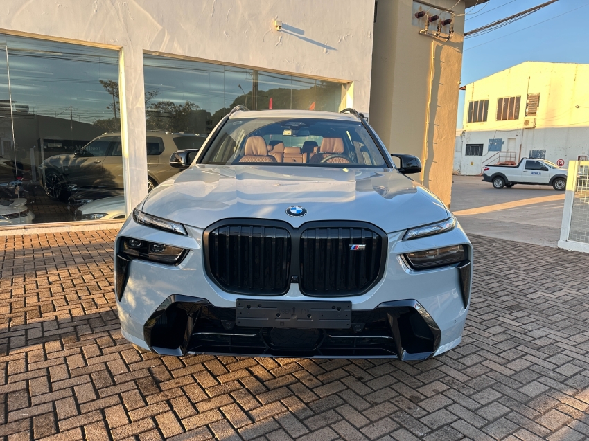 bmw x7 4.4 v8 gasolina m60i steptronic 4p automatico 2024