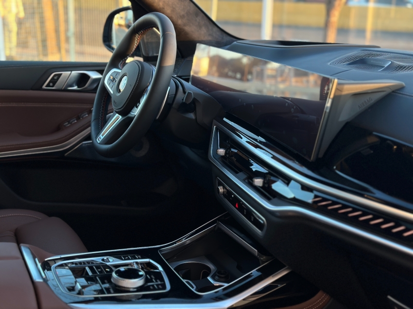 bmw x7 4.4 v8 gasolina m60i steptronic 4p automatico 2024