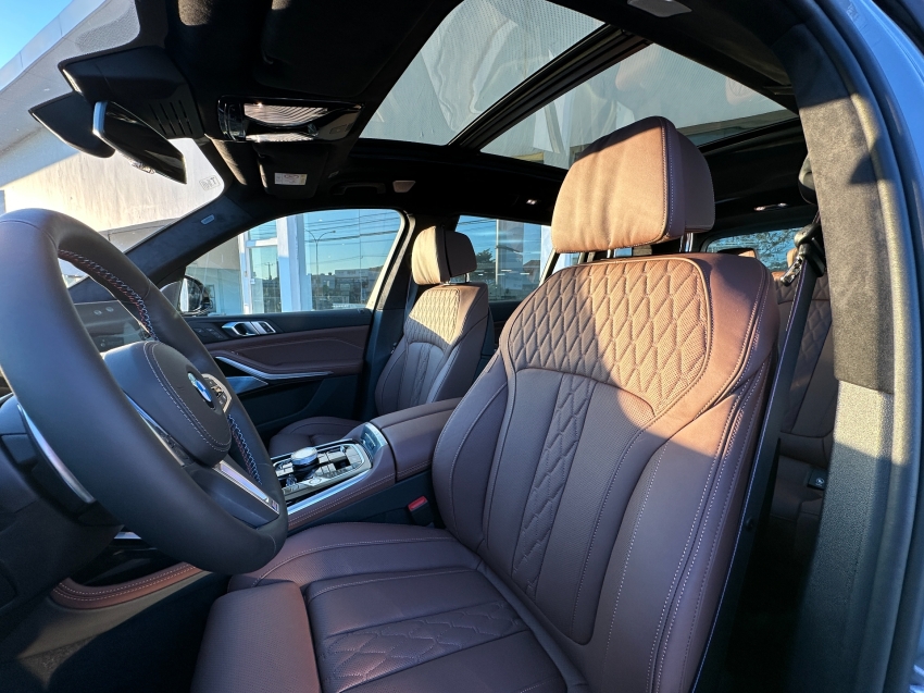 bmw x7 4.4 v8 gasolina m60i steptronic 4p automatico 2024