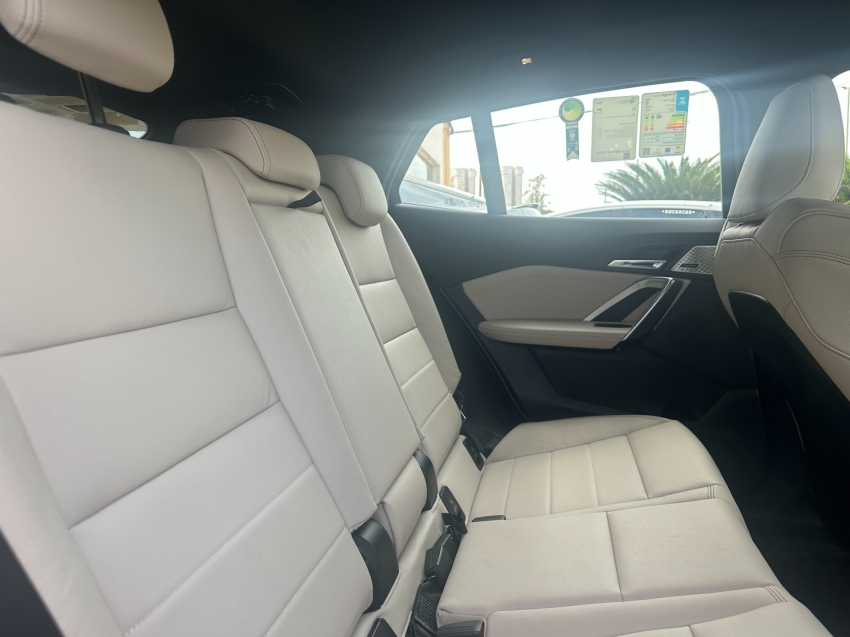 bmw ix2 64,8 kw eletrico xdrive30 m sport 2.0 4p automatico 2025