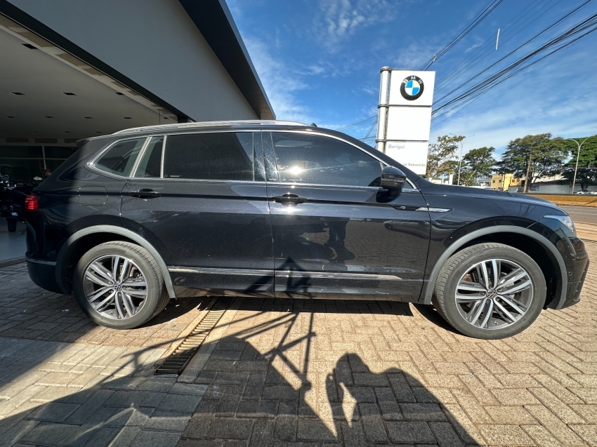 volkswagen tiguan 2.0 300 tsi gasolina allspace r-line automatico 2024