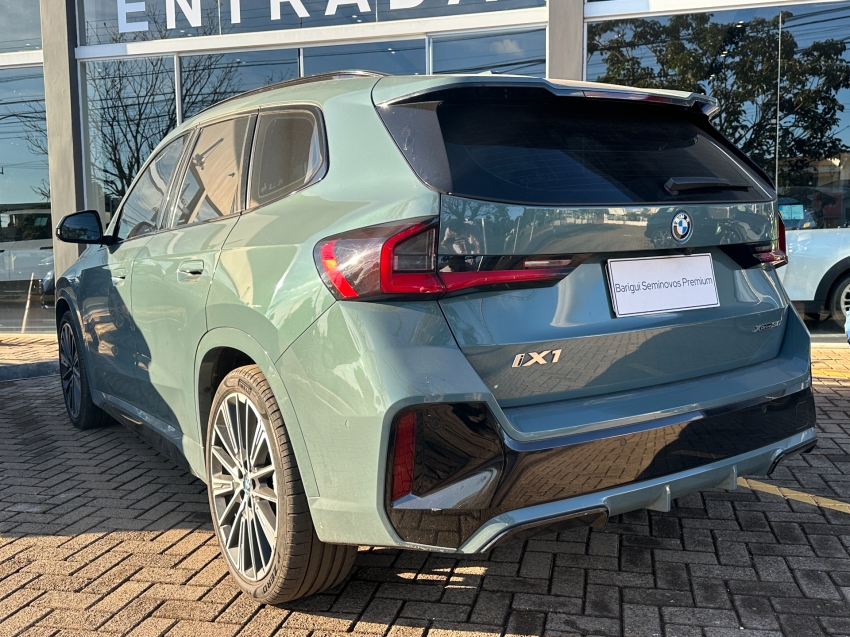 bmw ix1 eletrico xdrive30 m sport 3.0 5p automatico 2024