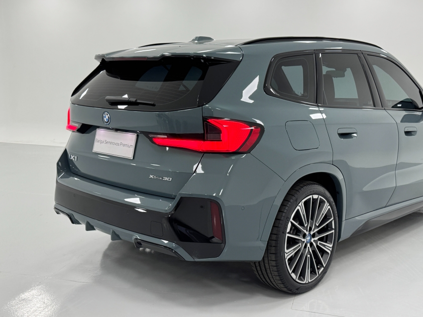 bmw ix1 eletrico xdrive30 m sport 3.0 5p automatico 2024