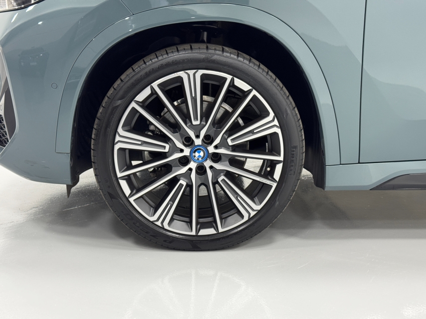 bmw ix1 eletrico xdrive30 m sport 3.0 5p automatico 2024