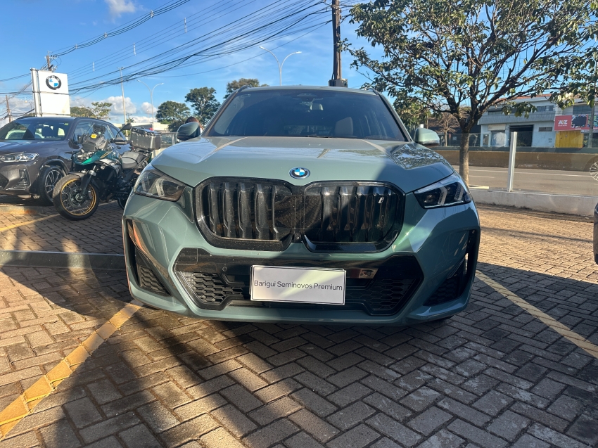 bmw ix1 eletrico xdrive30 m sport 3.0 5p automatico 2024