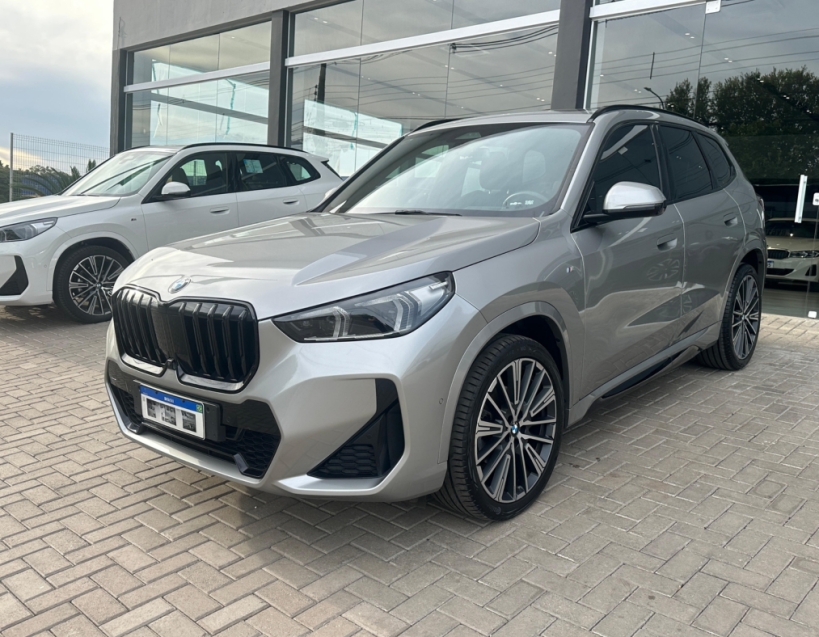 bmw x1 2.0 16v turbo gasolina sdrive20i m sport steptronic 4p automatico 2023