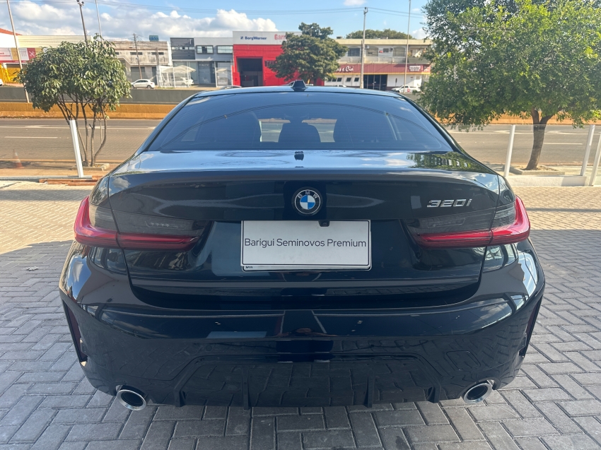 bmw 320i 2.0 16v turbo flex m sport automatico 4p 2024
