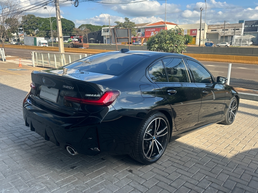 bmw 320i 2.0 16v turbo flex m sport automatico 4p 2024