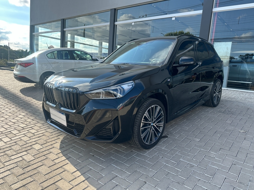 bmw x1 2.0 16v turbo gasolina sdrive20i m sport steptronic 4p automatico 2024