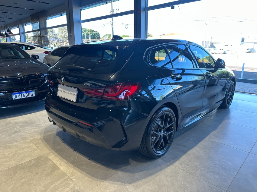 bmw 118i 1.5 12v gasolina m sport steptronic 4p automatico 2024