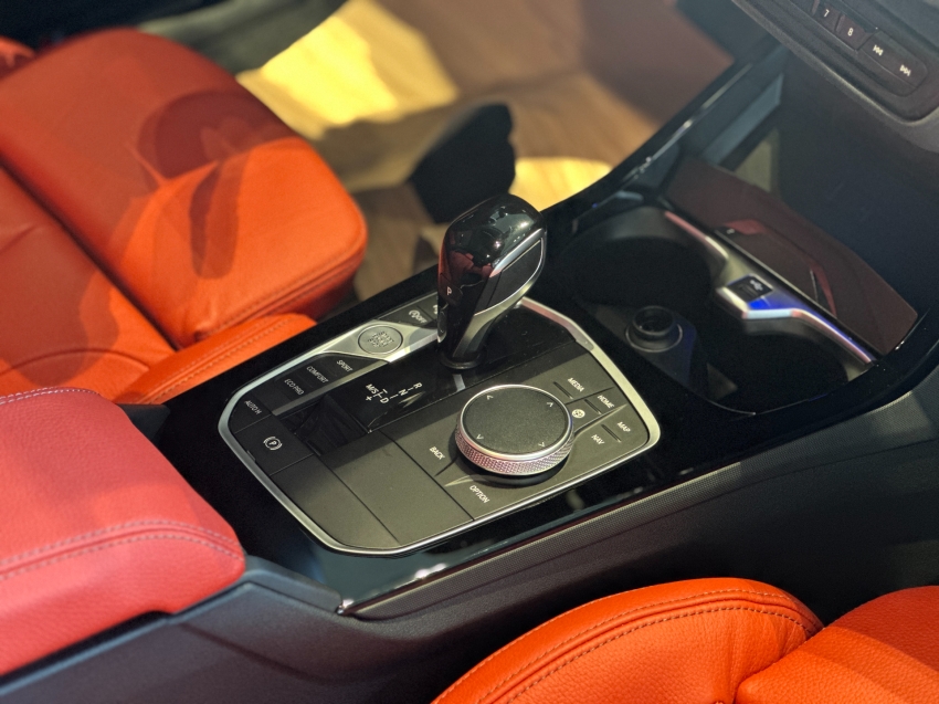 bmw 118i 1.5 12v gasolina m sport steptronic 4p automatico 2024
