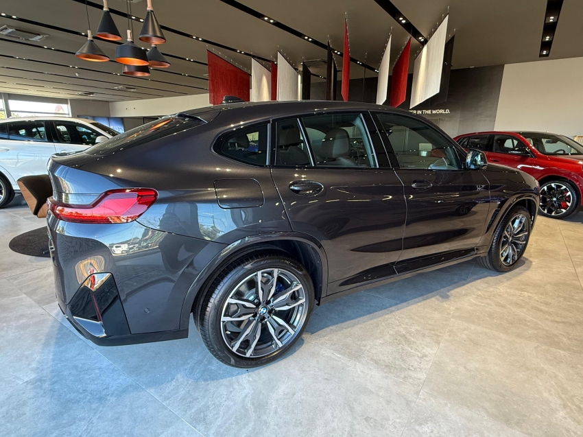 bmw x4 2.0 16v gasolina xdrive20i m sport steptronic 4p automatico 2025
