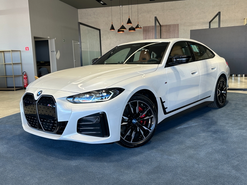 bmw i4 eletrico m50 3.0 4p automatico 2024