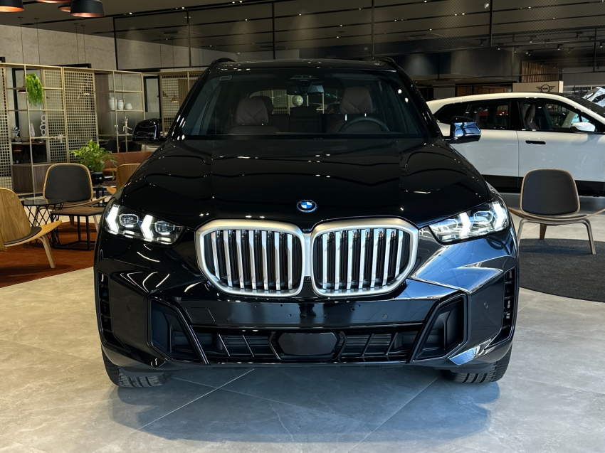 bmw x5 3.0 i6 turbo hibrido xdrive50e m sport automatico 4p 2025