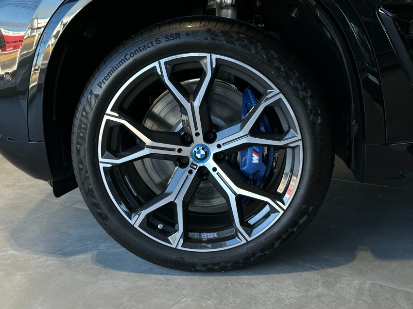 bmw x5 3.0 i6 turbo hibrido xdrive50e m sport automatico 4p 2025
