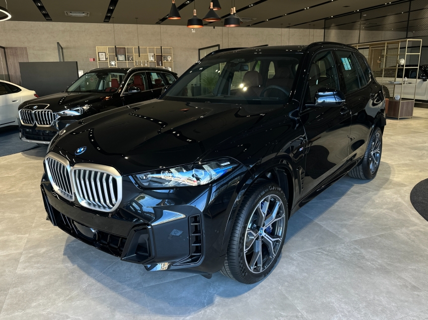 bmw x5 3.0 i6 turbo hibrido xdrive50e m sport automatico 4p 2025