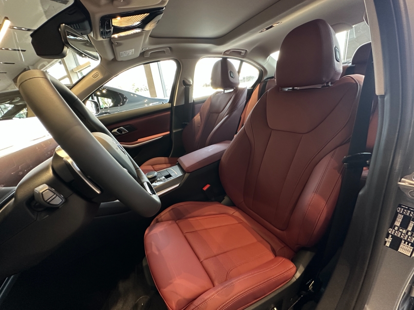 bmw 320i 2.0 16v turbo flex sport gp automatico 4p 2025