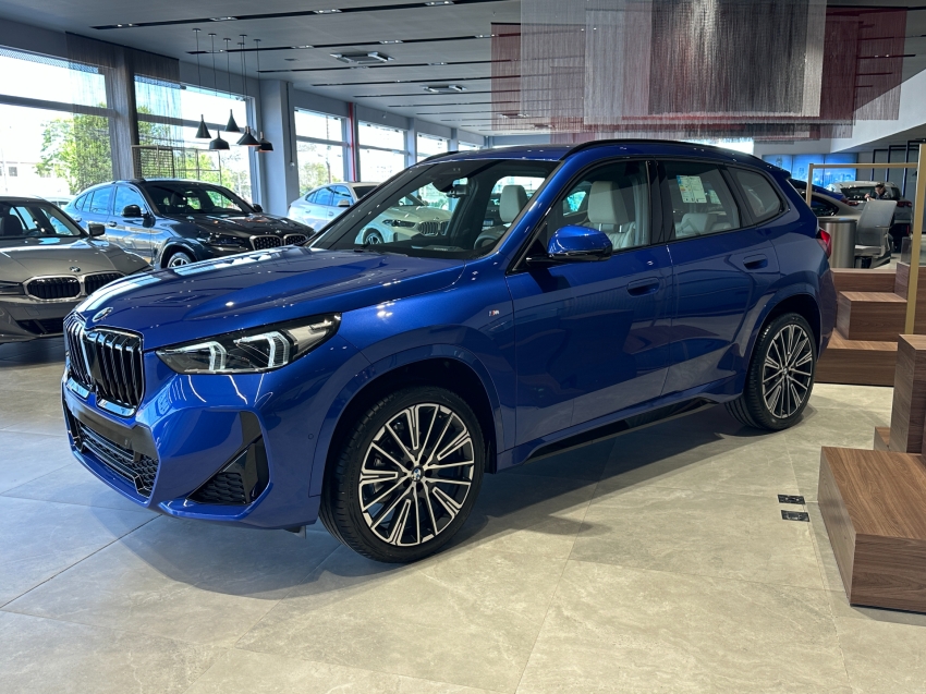 bmw x1 2.0 16v turbo gasolina sdrive20i m sport steptronic 4p automatico 2025