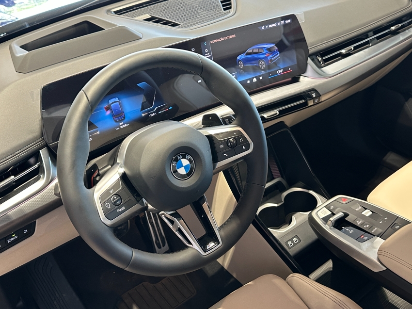 bmw x1 2.0 16v turbo gasolina sdrive20i m sport steptronic 4p automatico 2025